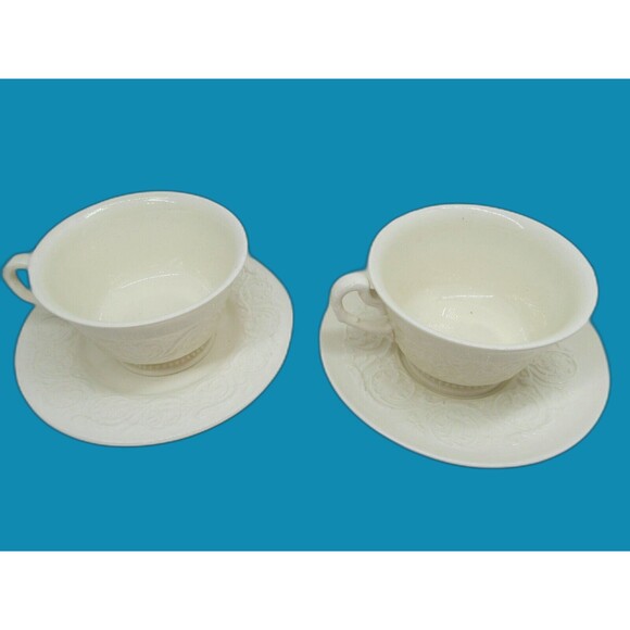 Wedgwood Patrician Ivory Cup And Saucer Set Of 2 Cups 4 Saucers 1 Dessert Plate - Picture 4 of 11